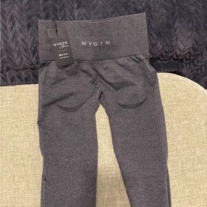 NVGTN leggings